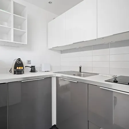 Velasquez - Welkeys 아파트